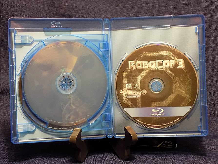 Amazon.co.jp | ROBOCOP: TRILOGY COLLECTION DVD・ブルーレイ